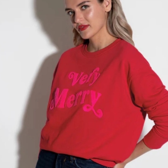 Shiraleah Chicago Very Merry Sweatshirt - Picture 3 of 11